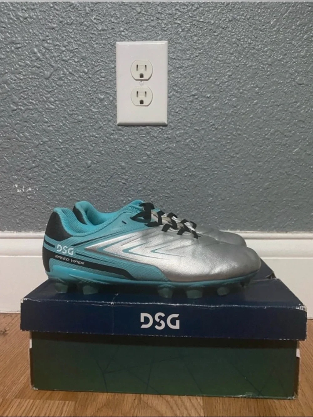 DSG Silver and Teal Kids Soccer Cleats